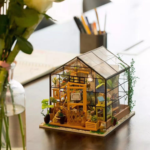 DIY Miniature Kit: Cathy's Flower House