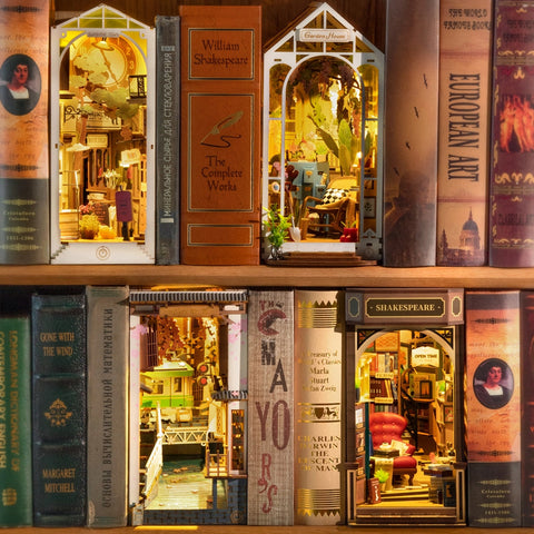 DIY Book Nook Kit - Bookstore