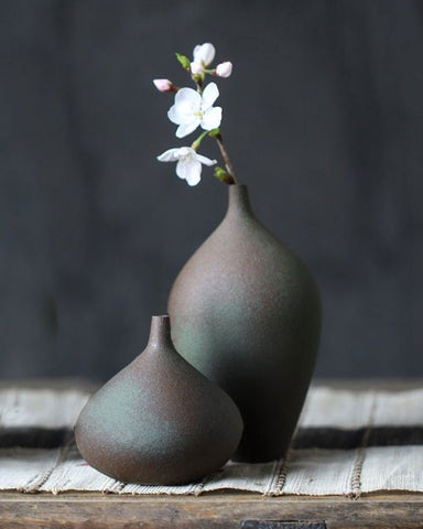 Gohobi Handmade Ceramic Pistachio Vases (Set of 2)