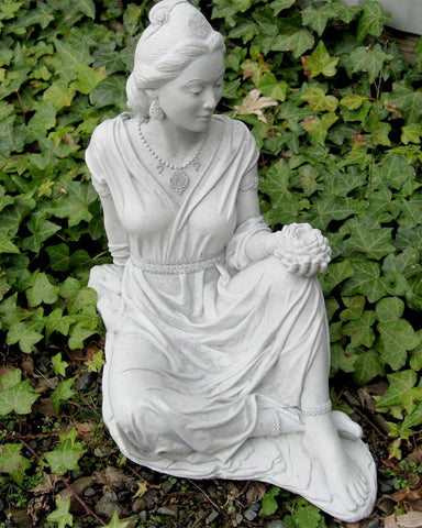 Quan Yin Garden Statue in Cast Stone