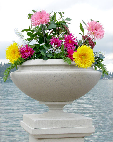 Frank Lloyd Wright Oak Park Residence Planter Vase